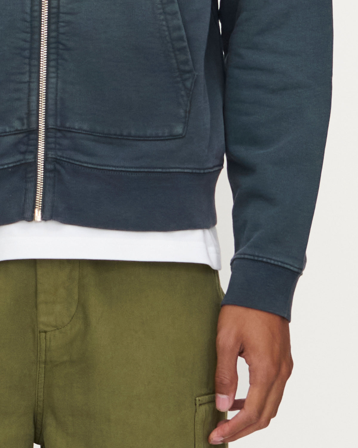 Logo Zip Hooded Sweatshirt in Navy, photo 7