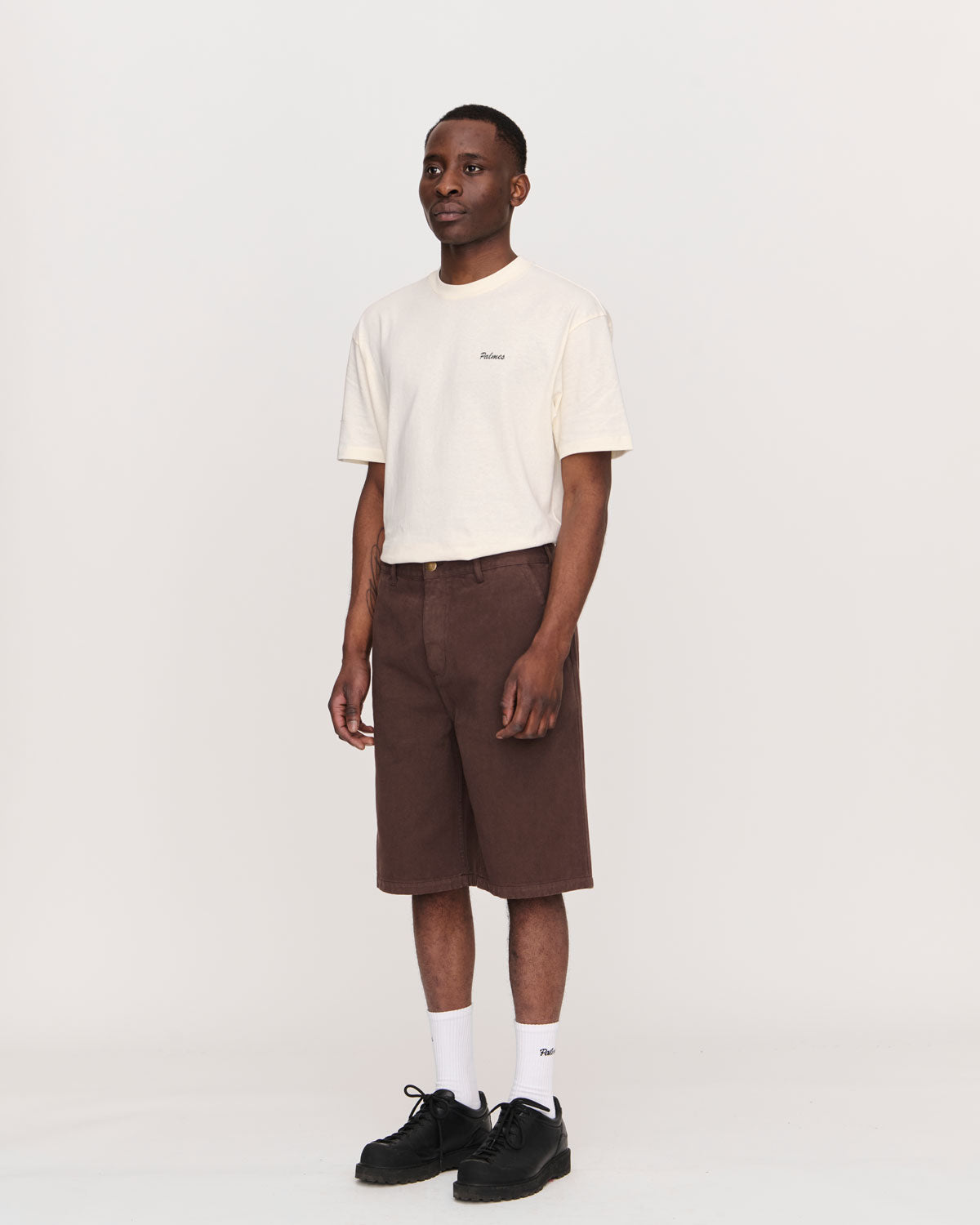 Coarse Shorts 44 / Brown